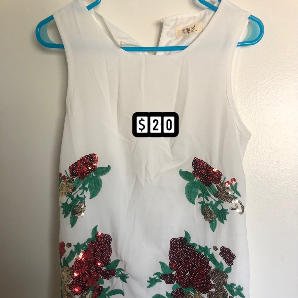 Mini dress